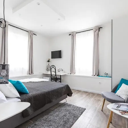 Seabed 게스트하우스 4*