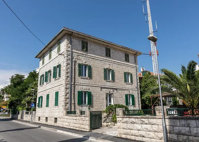 Seabed Гостьовий будинок 4*